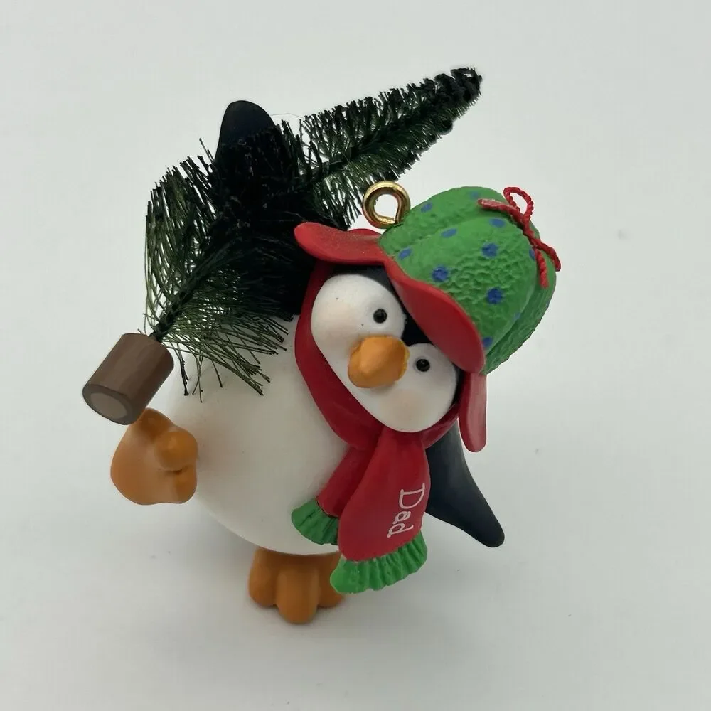 Hallmark Keepsake Ornament Christmas DAD Penguin with Stocking Candy Cane 2003